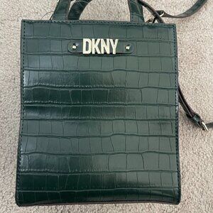 Evergreen  DKNY Alison Sm Tote